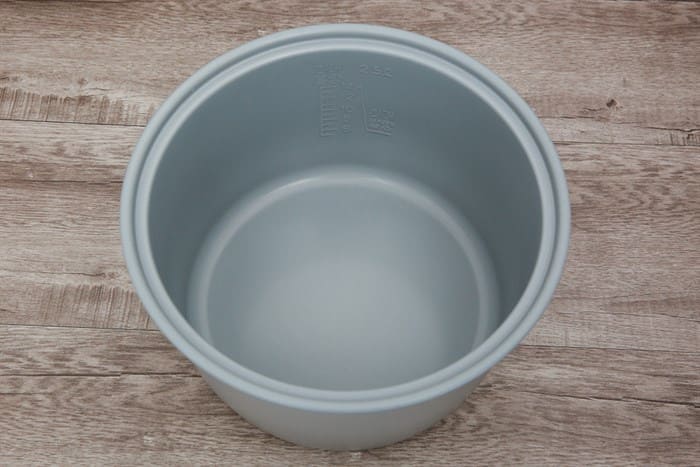 Nồi cơm điện 2.5L Cuckoo CR-1413 - Vàng